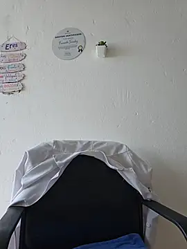 JustSamantha_ - MASSAGED MY BREASTS