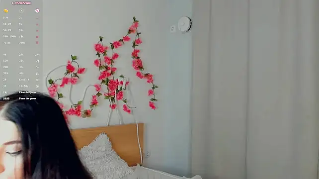 CleotildePiel - want to check my peach closer?)
