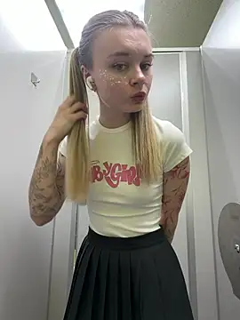 -MiaKitty