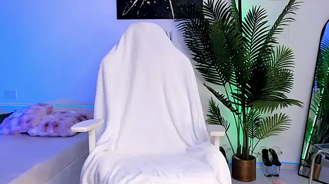 AnyssyaHot - squirt show