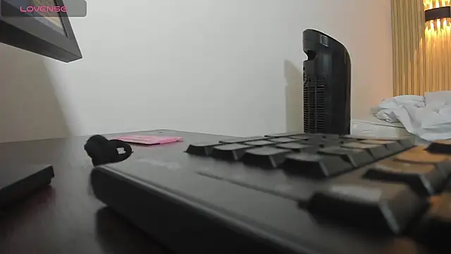 EllaScott7 - I'll show you my beautiful breasts