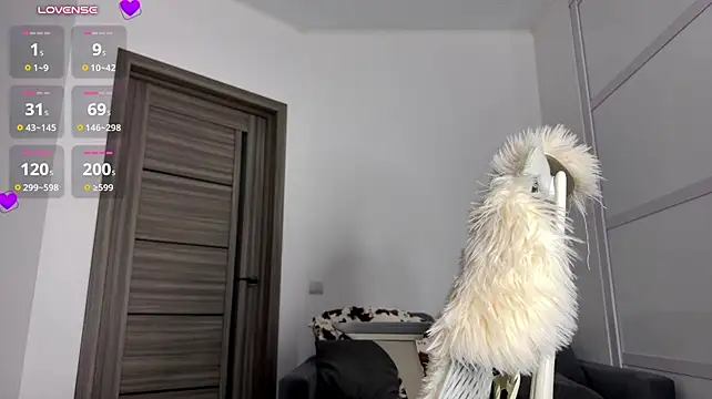 MonaBurn - fuck dildo ASS!!!