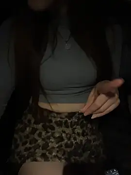 Mia999 - 户外假鸡吧抽插1分钟