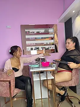 Nails_Lucia - show pussy a my client