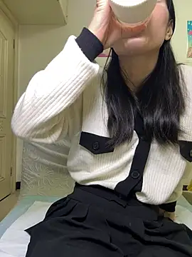 Yuyu7788 - 全裸5分钟
