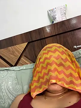 Miss_kanika76 - Ass hol ke