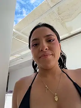 MeggyMae_ - slaps on your tits