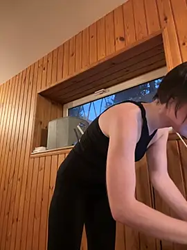 CherryBombs- - SQUIRT 1 GIRL /LT CHOOSE