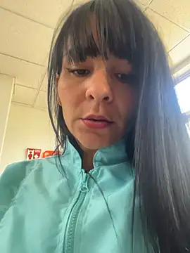 LuxeBrunetteXXX - FINGERING MY WET PUSSY AT WORK.😈