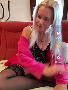 SexyBella41 - 🍑i show ass🍑win 1 fuck video🍑
