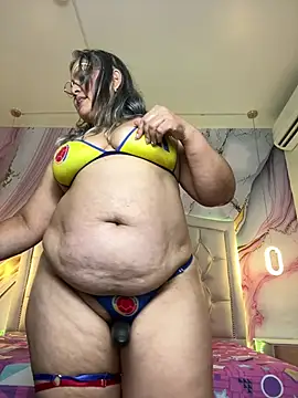 Lucy_Milf_474 - SHOW ASS DOGGY ♥