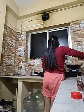Priya_26 - Boobs oiling