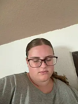 CurvyPaar2 - Show Pussy & 2 Videos