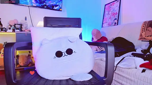 Lilith_Asami - SUCK DILDO + CREAMPIE FACE