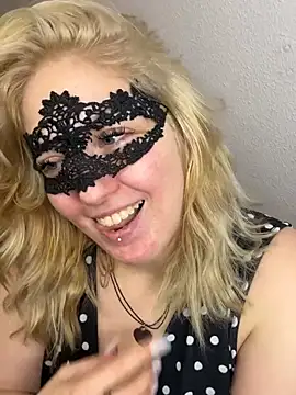 -CurvySecret- - Show My BIG Tits 1min.😈