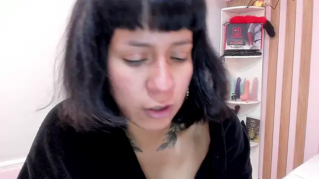 Valkiriia_wiine - Sitting on my RENATO dildo