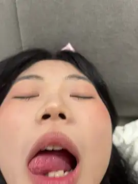 Yue-ai - 法式舌吻
