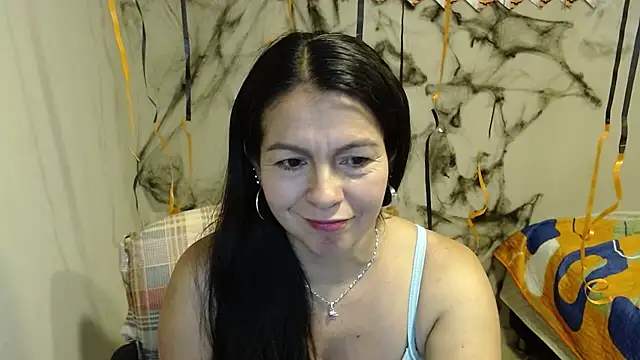 Camilavargas_ - I want to taste your cock