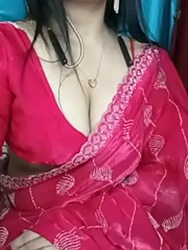 Deshi_bhabhi143 - Shower show on saree