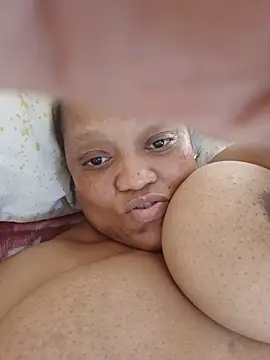 BBW123MILF - Sloppy deeptroat