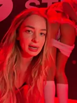 EvieEvans - French kiss with SophieVJ