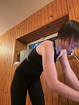CherryBombs- - SQUIRT 1 GIRL /LT CHOOSE