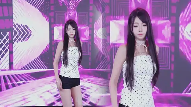 YYDS616 - 续舞解锁上衣Continuing Dance Unlocks Top