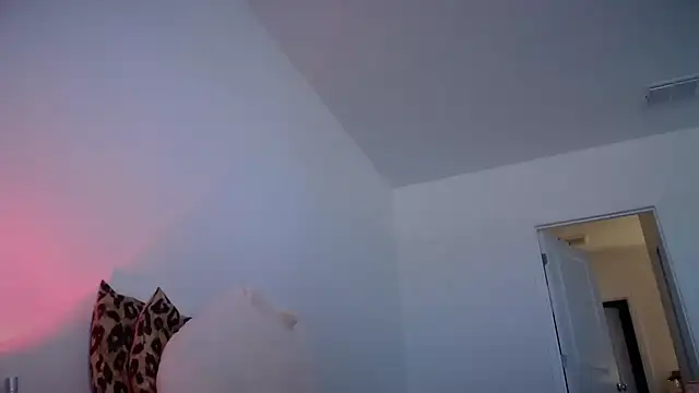 Miasecretx - NAKED- FULL BODY OIL SHOW 💦