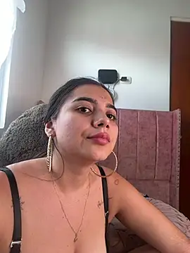Estrella22 - chuparme las tetas