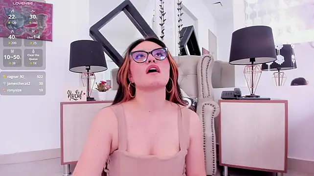 Vero_Stef - Show tongue with saliva