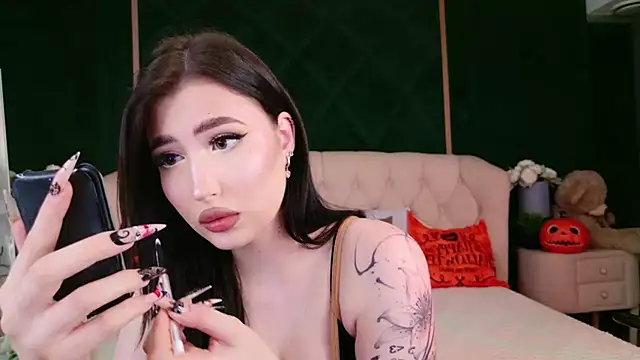 EmmaLawrens - very deep throat 23cm