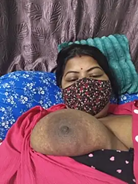 Priya_bindass - Boobs show 💋❤️