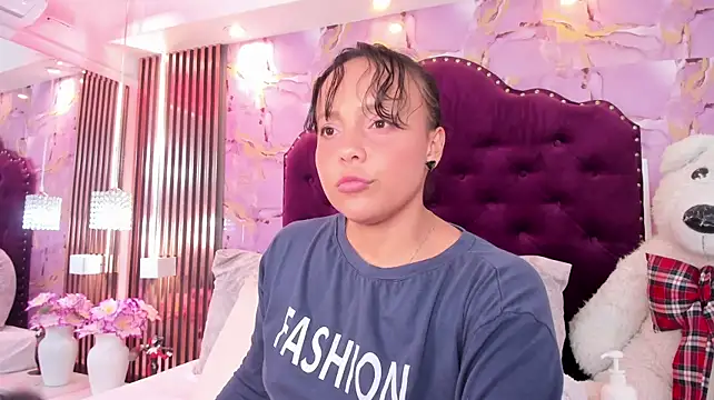 Zoe_aitanaa_ - squirt + Control Fuckmachine 2min🕹️