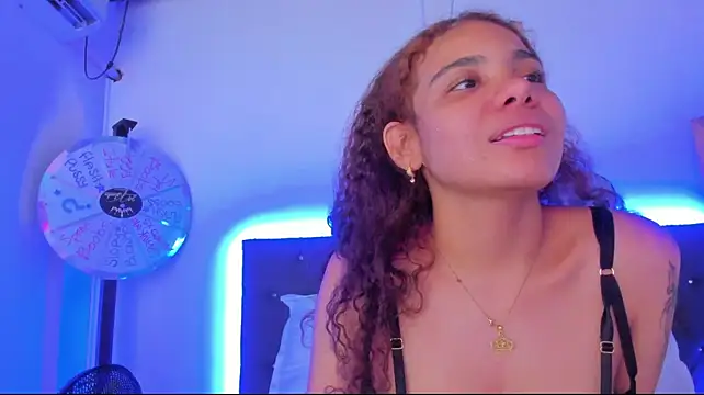 ElviraHancock_ - play pussi