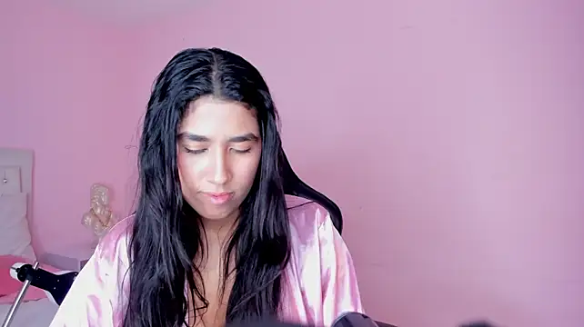 Mia_Montess - Blowjop + saliva in boobs