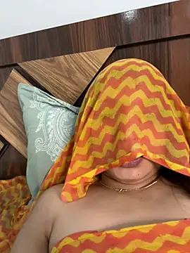 Miss_kanika76 - Ass hol ke