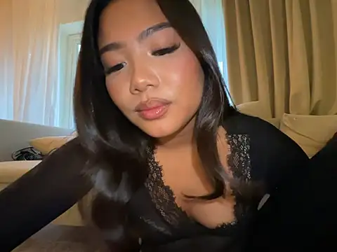 TitiTinyThai - Make me happy🌸
