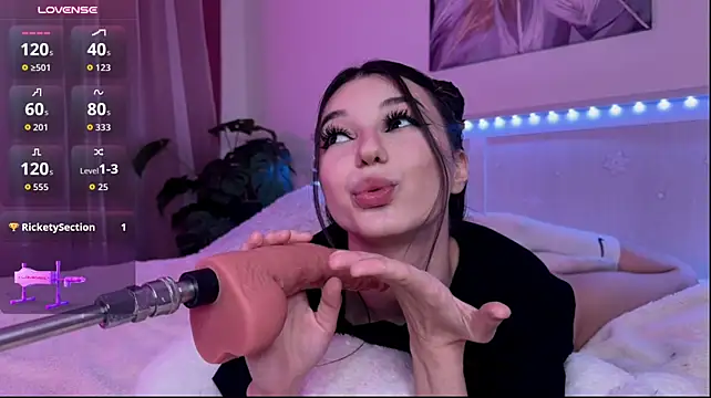 Veronica_leal - Oil on my sexy body <3