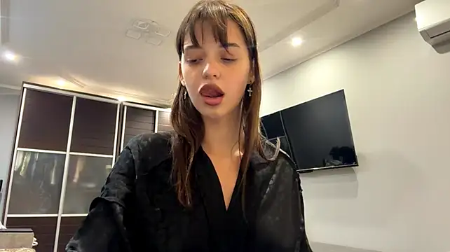 ChrissyPercival - Let’s touch my delicate neck.