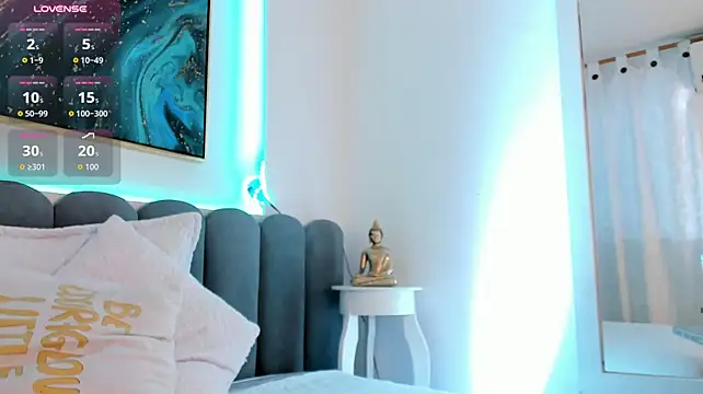 Ridwana_ - I rub my pussy in doggy style😋🙈
