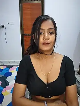 Miss-Riyasingh - Susu show