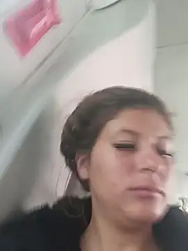 Nahomi-lov - Show Pussy