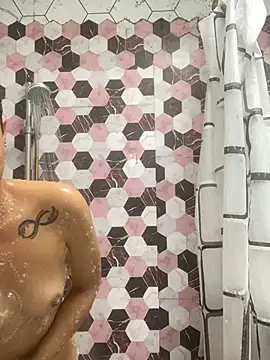 MayMay33 - shower