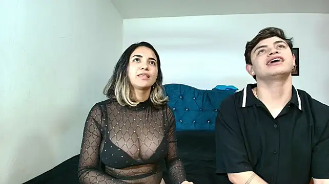 Naughty_Nights_Live - take off one's clothes