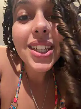 Rati_Curly - Show tits