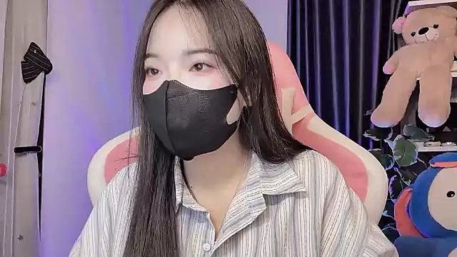 Julie_Ulie - Yêu emmmm🌺🌺🌺
