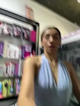 Lunaluxury22 - show tits +saliva + blow job😵‍💫