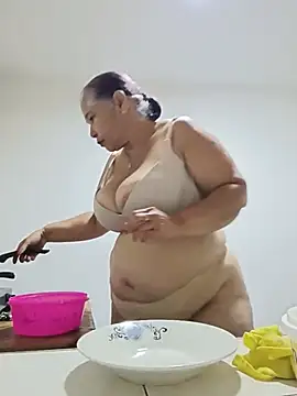 Girl_amada - Show tits