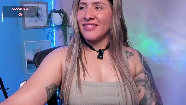 Aliciaballard_ - Oil glow + Boob