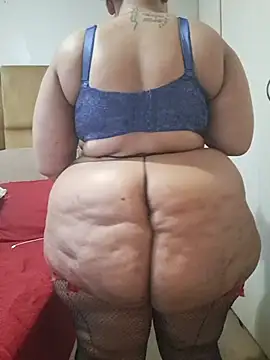 Thicktash - make me squrit